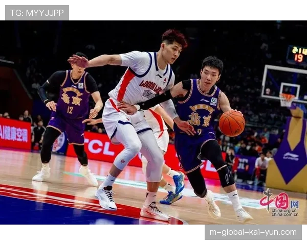 北控里勒最后1.5秒绝杀广州回合分析：边线球战术执行与投篮选择